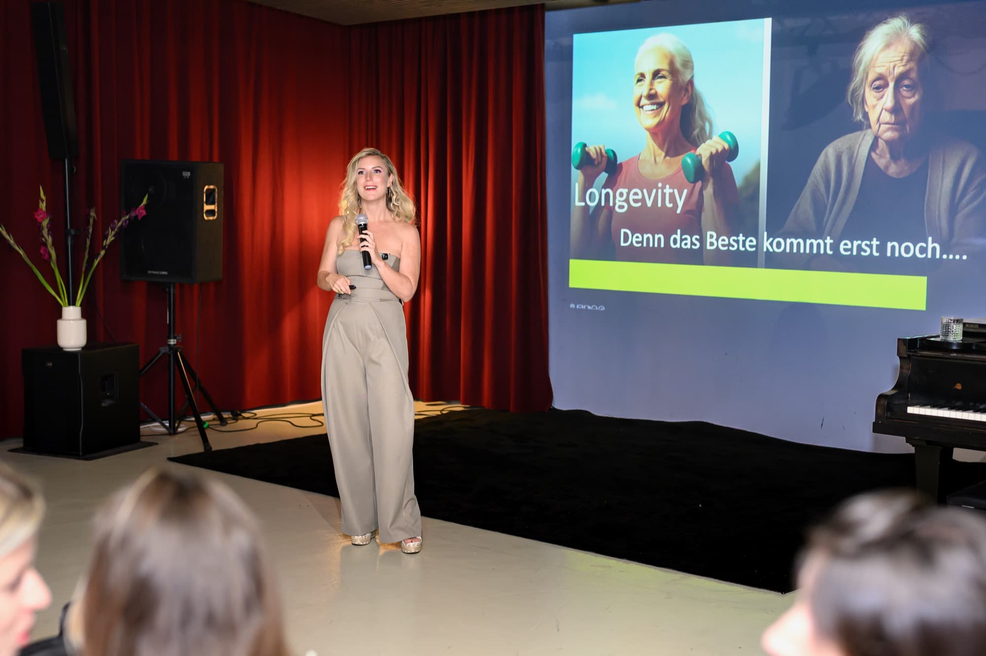 Dr. Simone Koch auf der Bühne 5