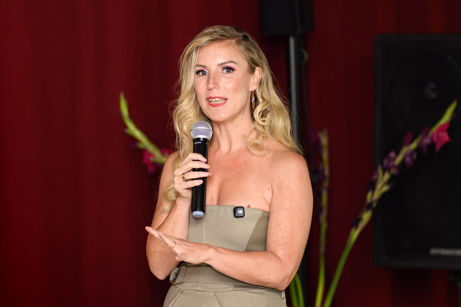 Dr. Simone Koch auf der Bühne 3